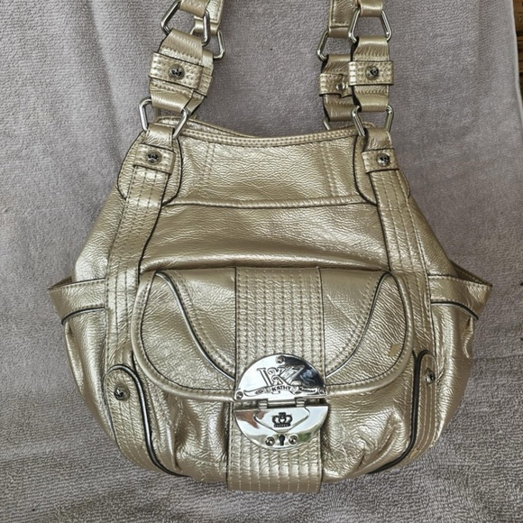 Kathy Van Zeeland Shoulder Bag - Picture 5 of 5
